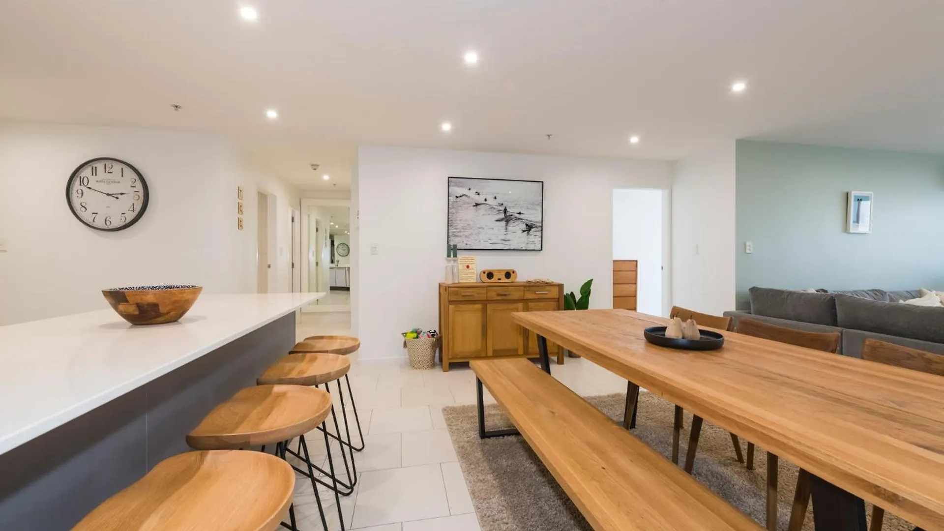 Chilling At The Cayman Apartment Mount Maunganui New Zealand